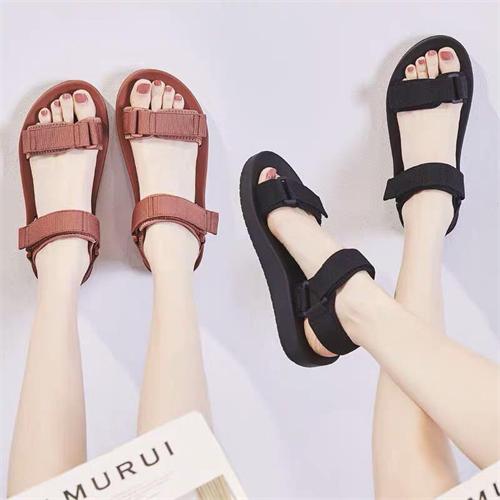 SANDAL CAO SU NU 1941