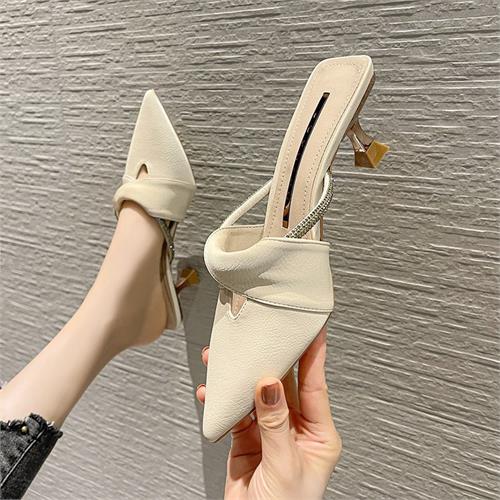 SỤC MŨI NHỌN MỚI VỀ NU 4365