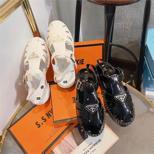SANDAL KHÓA TAM GIÁC NU 5457