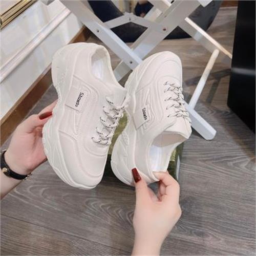 SỤC THỂ THAO NU 5621 
