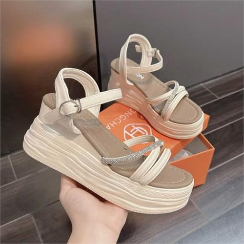 SANDAL MỚI VỀ NU 6880 